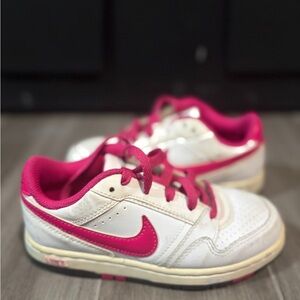 Nike Dunk Low white and pink trainers